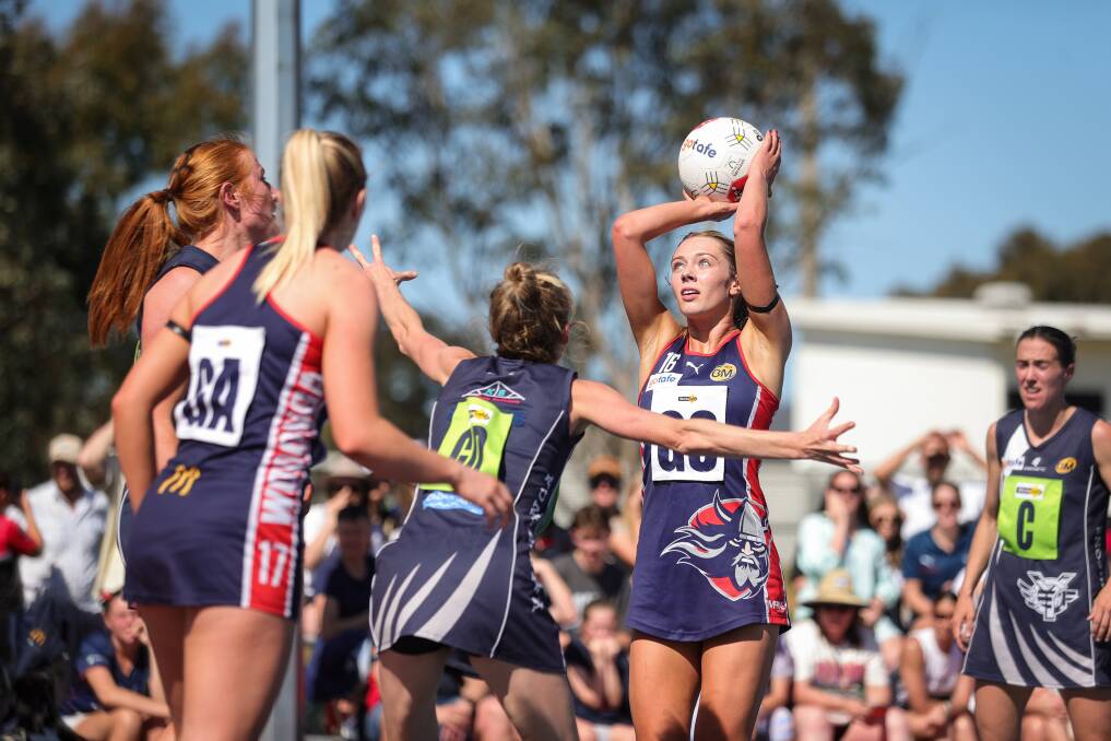 Mia Lavis in action for Wodonga Raiders during the 2023 season. The talented goaler has been selected in the Vixens' new Super Netball reserves competition squad. File picture by James Wiltshire