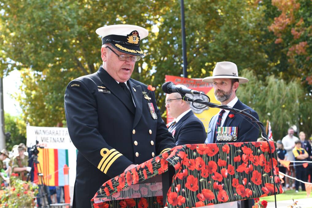 Navy commander Michael McCormack addressing the crowd. Picture supplied by Wangaratta Chronicle