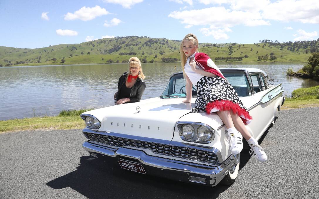 FIFTIES FUN: Sharyn Bilston and daughter Olivia Britton-Byrne, 15, ready to roll for the Tallangatta Fifties Festival. Picture: ELENOR TEDENBORG