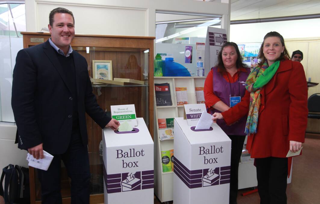 NATS VOTE: Marty and Annelisa cast their votes at Wangaratta.