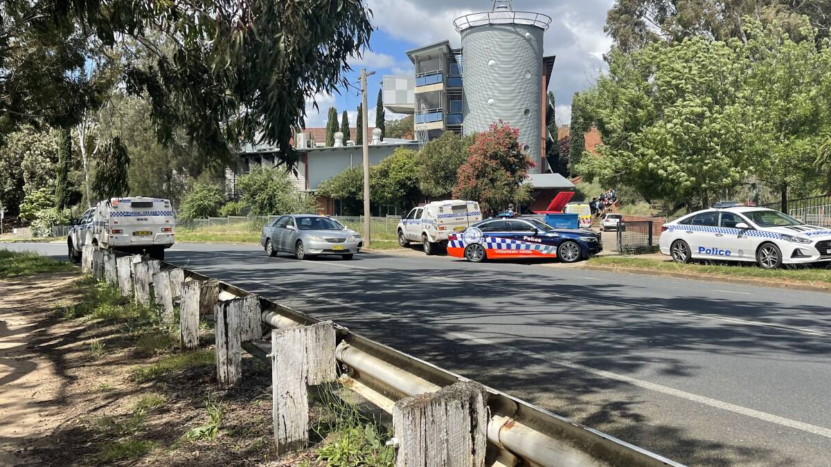 Several police and at least three ambulances responded to reports of a student experiencing a medical episode at Wagga High School yesterday. Picture by Taylor Dodge