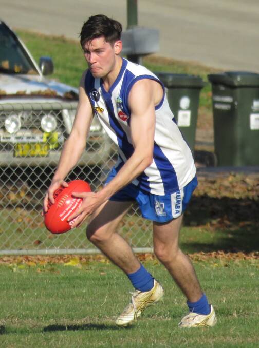 OPTIONS: Tumbarumba's Jack Kelly prepares to bomb the Roos into attack in their Upper Murray match against Federal. Pictures: WENDY LAVIS