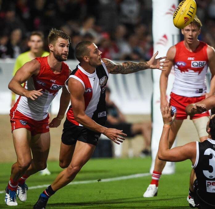 Nathan Wright juggles the ball under pressure at Lavington Oval. Picture: MARK JESSER