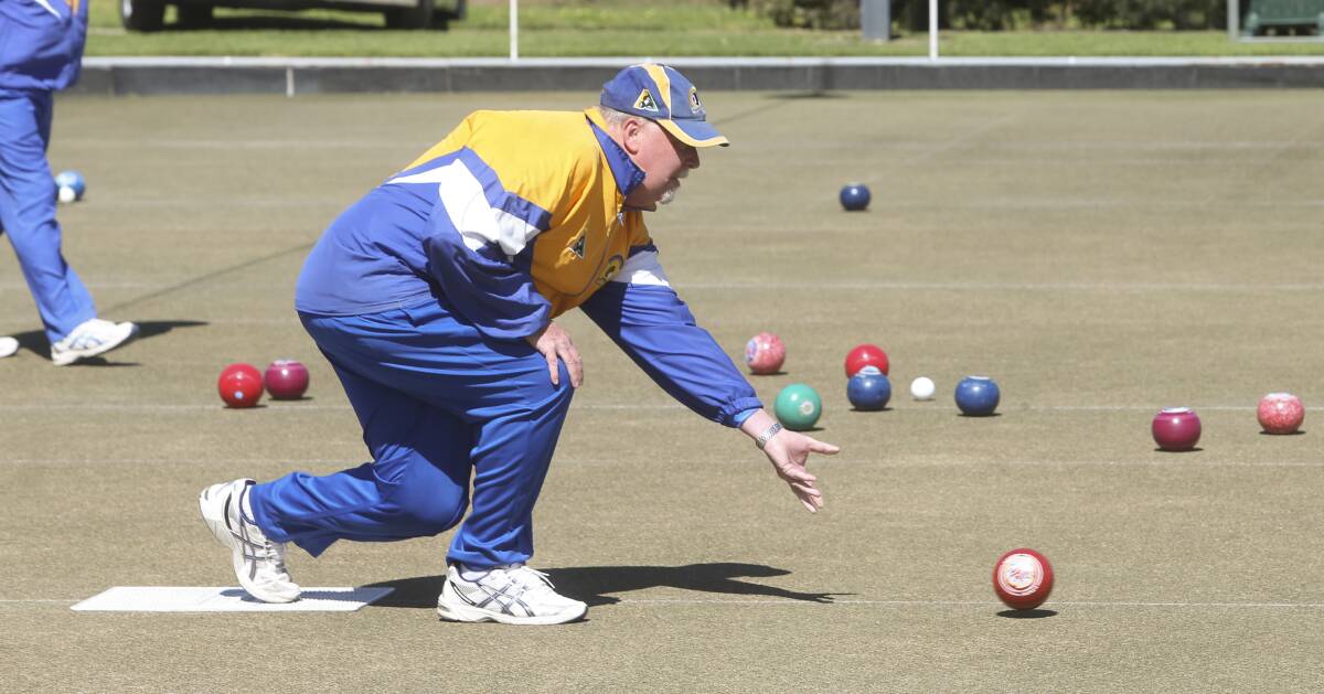 DOWN TO BUSINESS: Wangaratta's Trevor Sellwood sends down a bowl against Wodonga on Saturday. Picture: ELENOR TEDENBORG