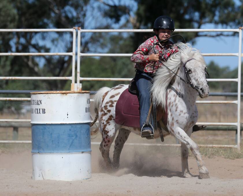Ready to roll: Barrel racer Taila Dale, 10, gets some practice in for the Chiltern rodeo aboard her mount Spot Dot Phibbs. The event is on Sunday night. Picture: KYLIE ESLER