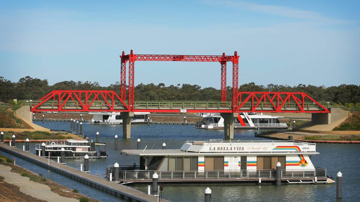 Preferred location: The Marina Bridge at Mildura. The city would be home to Victoria's cross border commissioner under the Coalition. 