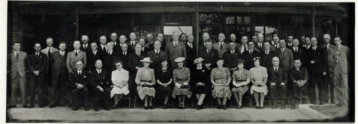 A conference photograph from 1944 in Albury. Founder and later prime minister Robert Menzies is standing at the centre in the rear.