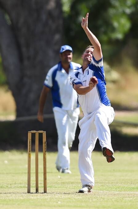 LOCKETT LURKING: Yackandandah's Andrew Lockett claimed 3-49 as his team bowled out Kiewa for 181 in the battle for top spot. Picture: MARK JESSER