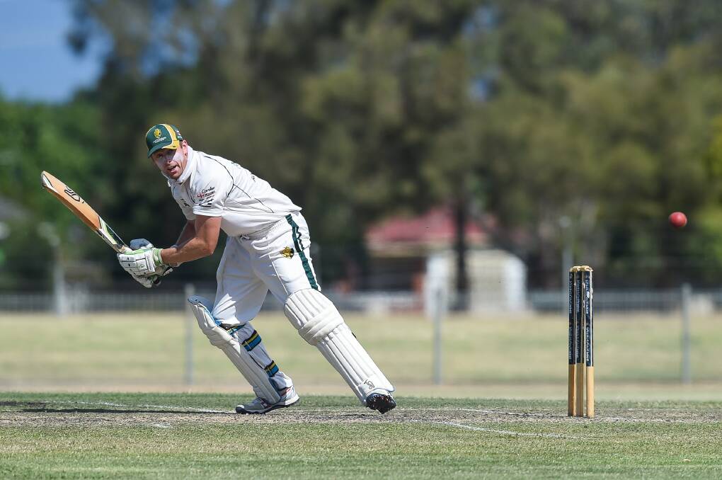 North Albury's Brendan Simmons fell agonisingly short of a century in scorching heat against East Albury.