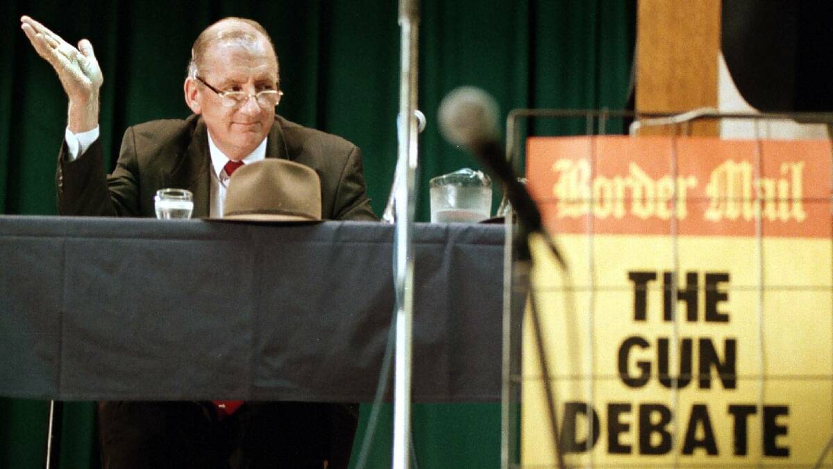 Tim Fischer at a gun debate on the Border back in 1996