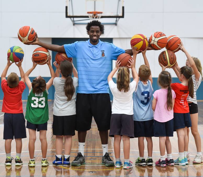 CAPTAIN KANNON: Youngsters across the Wodonga Basketball Association have embraced the game with Kannon Burrage leading clinics. Picture: MARK JESSER