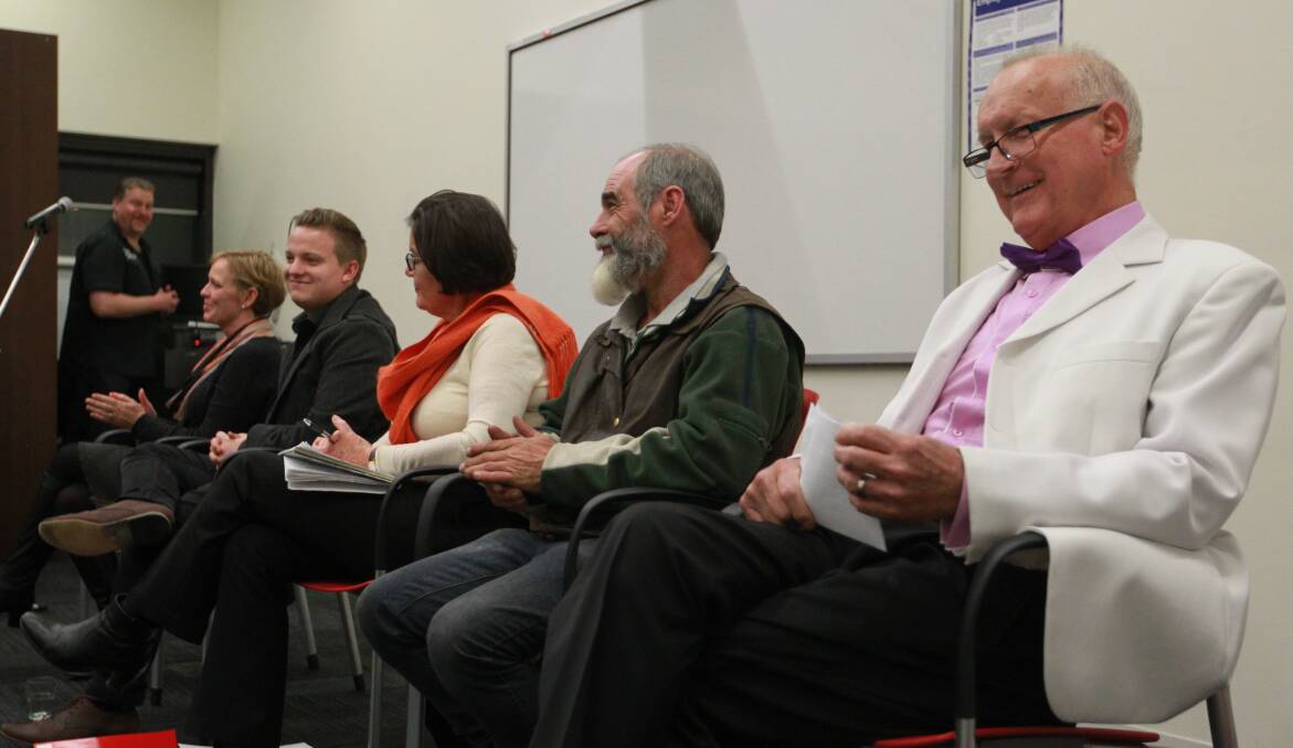 Indi candidates Jenny O'Connor, Eric Kerr, Cathy McGowan, Ray Dyer and Alan Lappin. Pictures: Shana Morgan