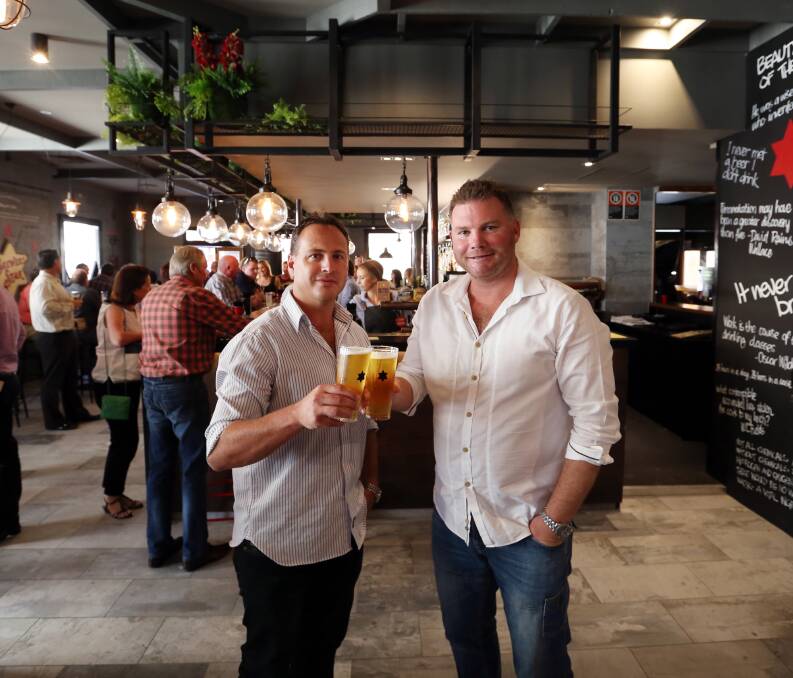 Former owners Jason Sheather, left, and Craig Shearer at the re-launch of the New Albury Hotel in 2014.