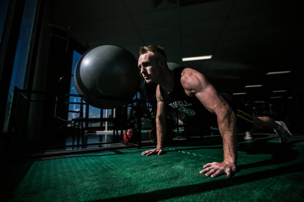 Former footballer Daniel Steinhauser has been hard at training to be ready for the Albury-Wodonga gift on Saturday night. Picture: DYLAN ROBINSON
