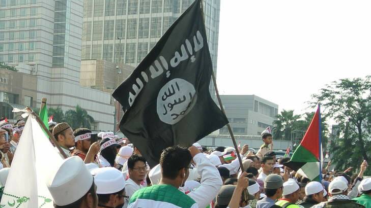 A rally in central Jakarta in support of the Islamic State in Iraq and the Levant. Photo: Michael Bachelard