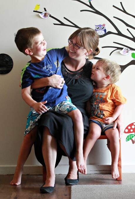 Liz Villiers with her two sons Elijah, 4, and Logan Villiers, 2. Picture: KYLIE Esler