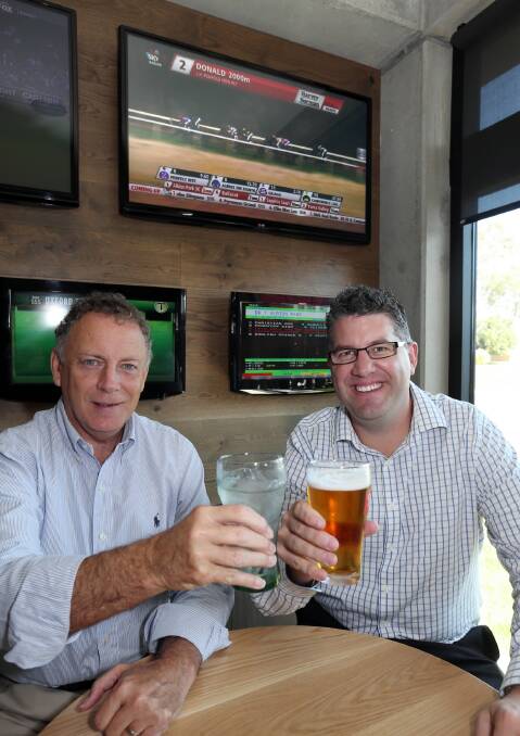Huon Hill Hotel licensee Bill Perry is backing the push by Wodonga race club manager Tom O’Connor for a cup half-day holiday. Picture: PETER MERKESTEYN