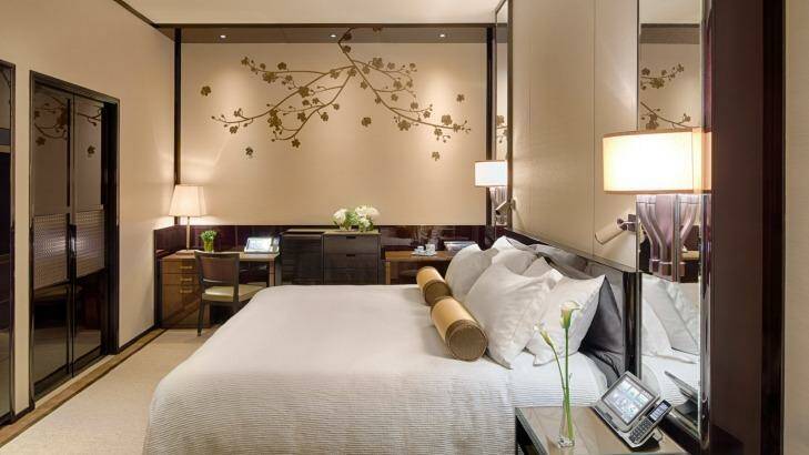 A Deluxe Room at The Peninsula Hong Kong. Photo: William Furniss