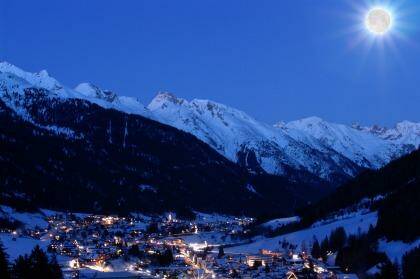 Moonlight over St Anton. Photo: Arlberg Tourism