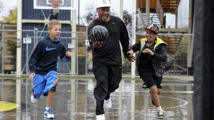 NBL Hall of Famer Cal Bruton, playing with sons, Dante, 8, and Brooklyn, 11, will host a tournament at Westside Acton Park. Photo: Graham Tidy