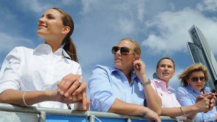 Rachael Finch, Zara Phillips, Francesca Cumani and Katie Page-Harvey watch the horses race on the beach before the Magic Millions Barrier Draw. Photo: Matt Roberts/Getty Images