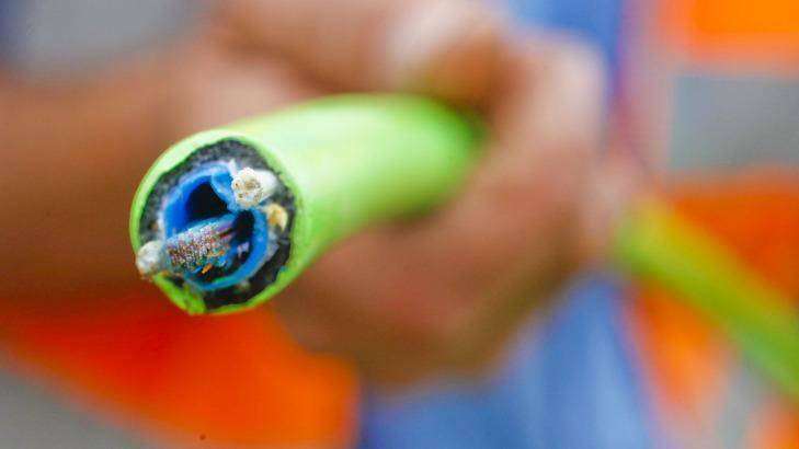 Telstra offering compensation to 42,000 customers over slow NBN speeds