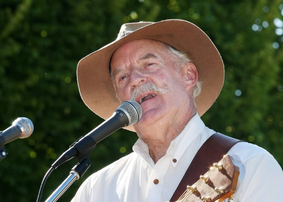 BUSH BASH: See Beechworth troubadour Lazy Harry (abpove) and friends on stage at the Aussie Bush Entertainment Muster, 7.30pm Friday, October 10 at Benalla Bowls Club. The muster continues until Sunday, October 12. Picture: JOHN RUSSELL 
