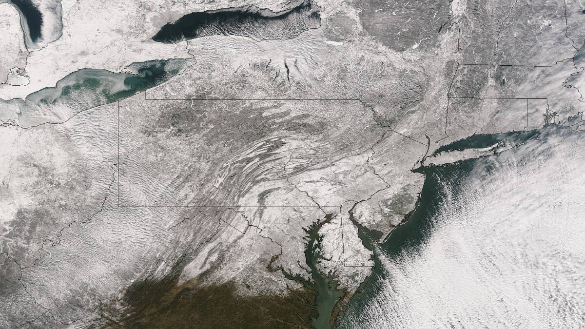 A National Oceanic and Atmospheric Administration image taken from space on January 3, 2014 by the Suomi NPP satellite shows a blanket of snow that stretches from the midwestern region of the United States across to New England after a massive winter storm moved over the region. Photo: NASA/NOAA via Reuters.