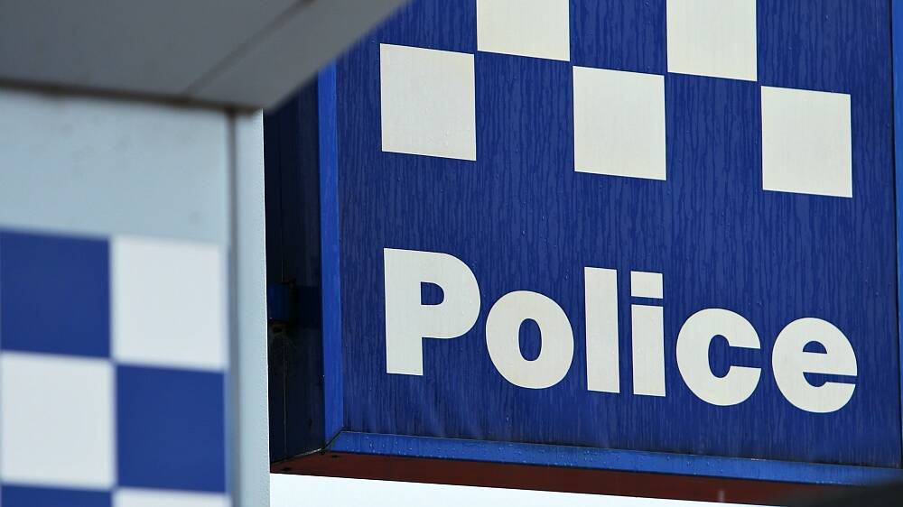 Mother and son charged over Wodonga "Christmas Grinch" thefts