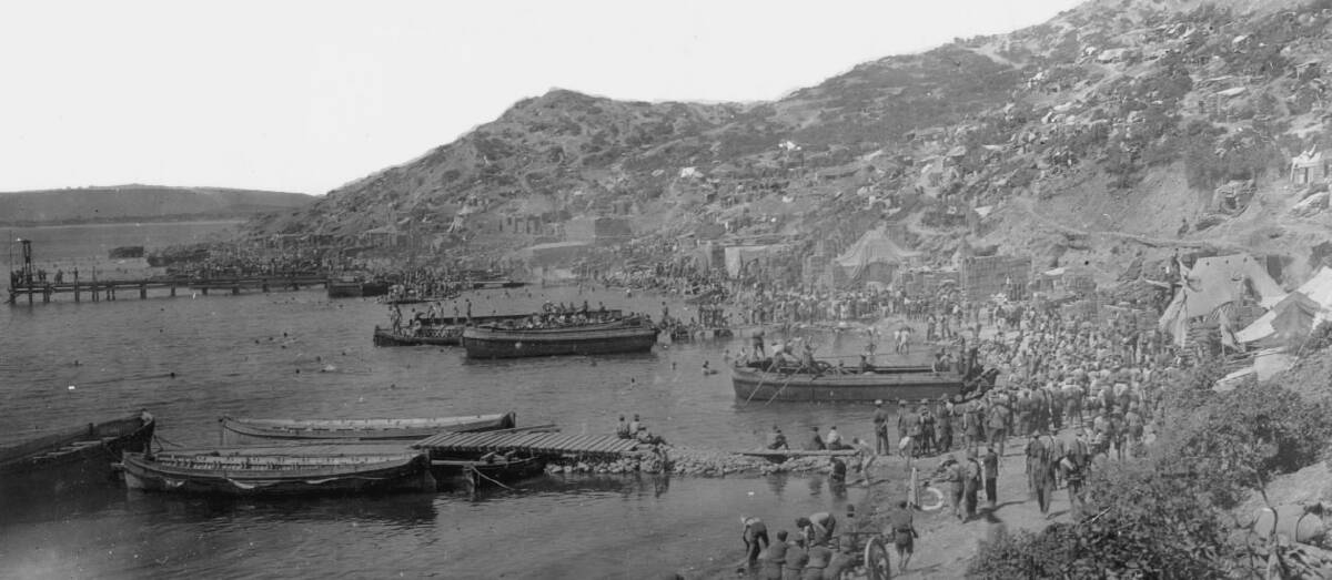 Allied troops at Anzac Cove, Gallipoli Peninsula, during the Gallipoli campaign. 