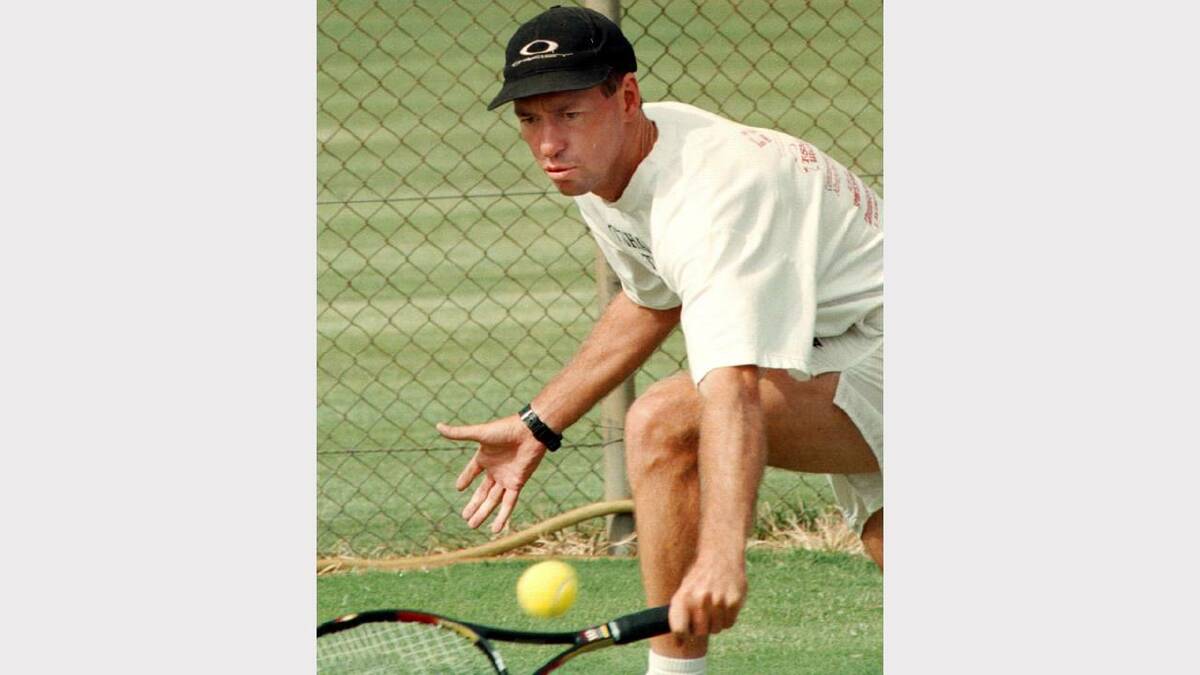 Craig O'Shannessy gets in some practice before the club championships at the Wodonga tennis centre. Picture: RAY HUNT