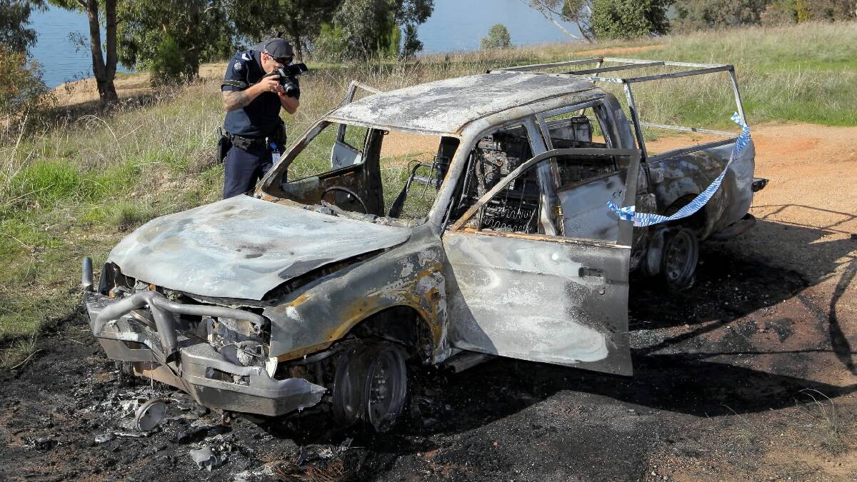 Thieves steal and torch ute