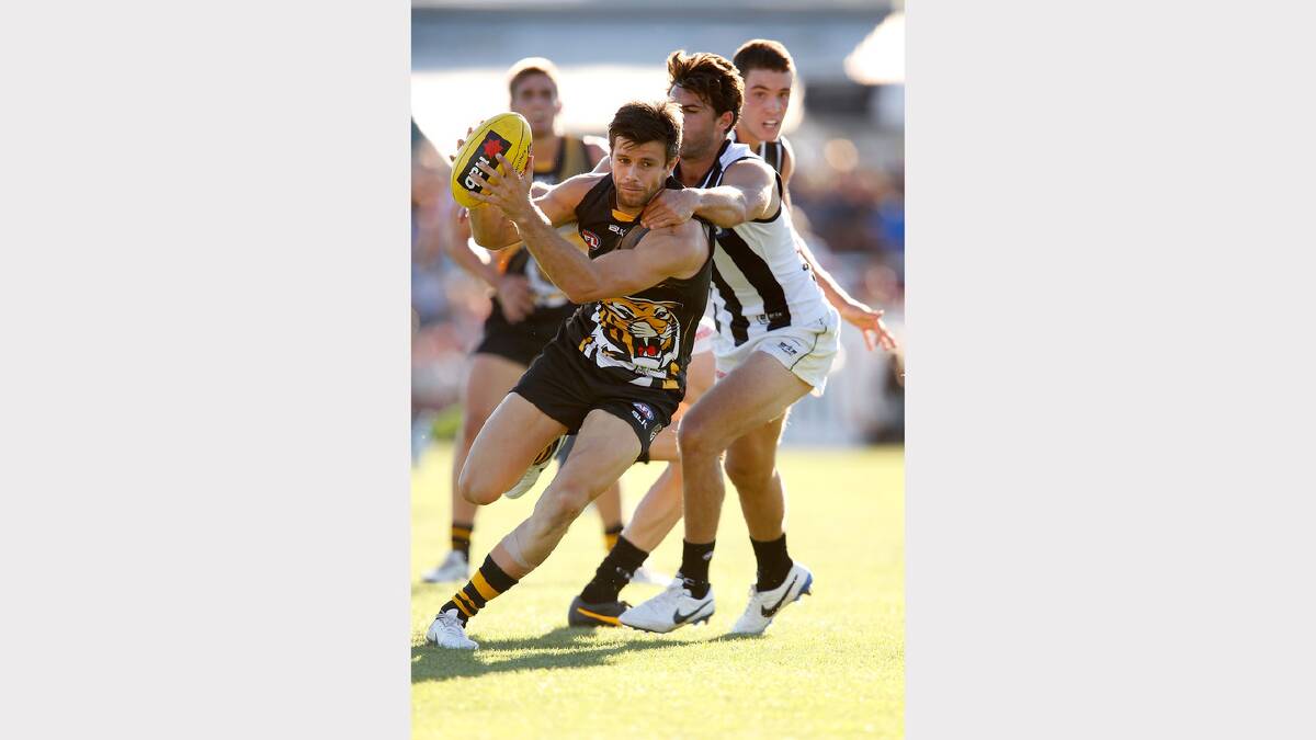 Trent Cotchin of Richmond evades a tackle. Picture: GETTY IMAGES