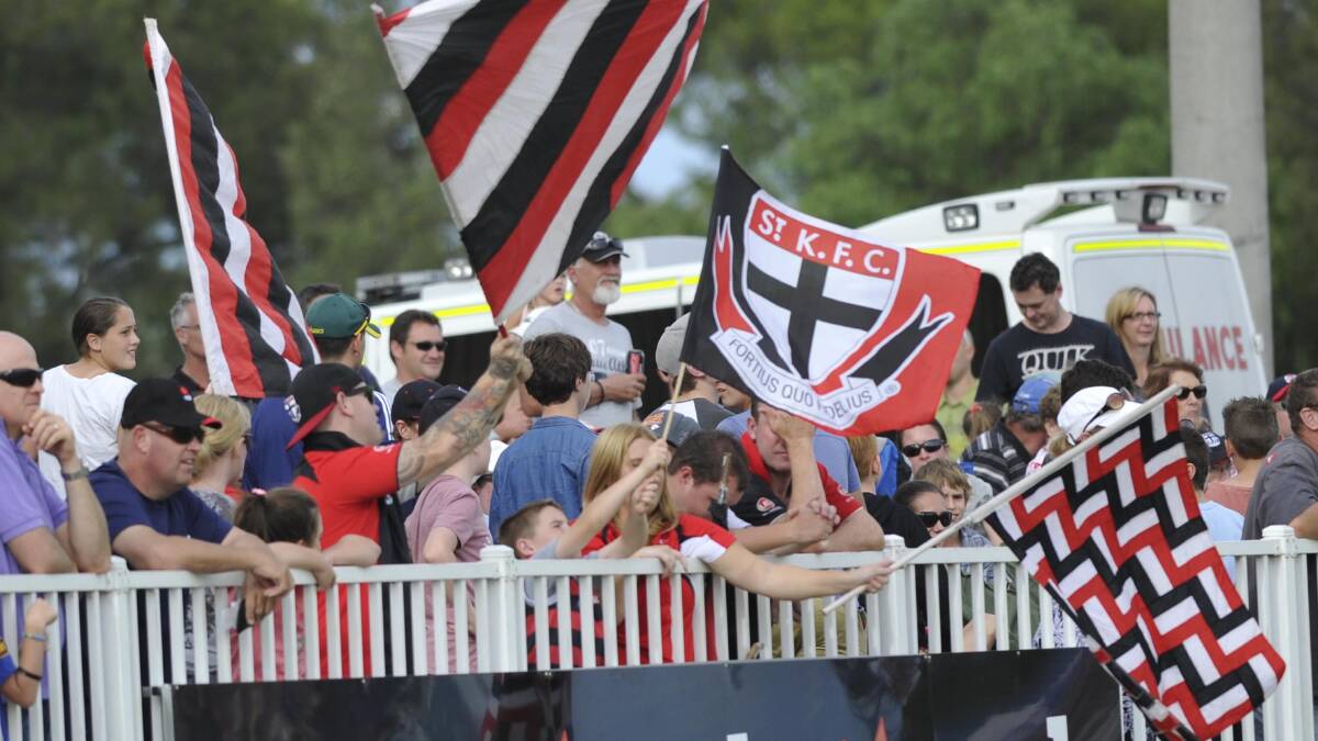 AFL: St Kilda fans cheer on at Robertson Oval. Picture: Les Smith