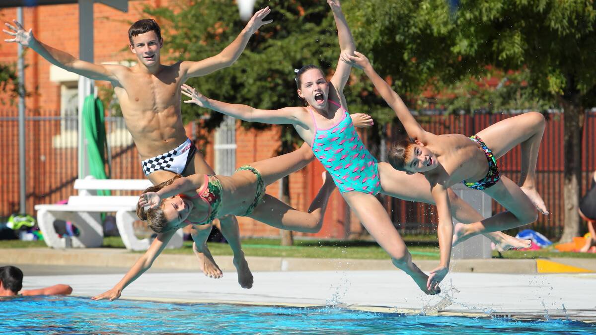 Harry Duck, 15, Jane Archer, 14, Mackensey House, 12, and Max Archer, 12, are some of the shcoolchildren who competed in The Big Splash last year. Picture: MATTHEW SMITHWICK