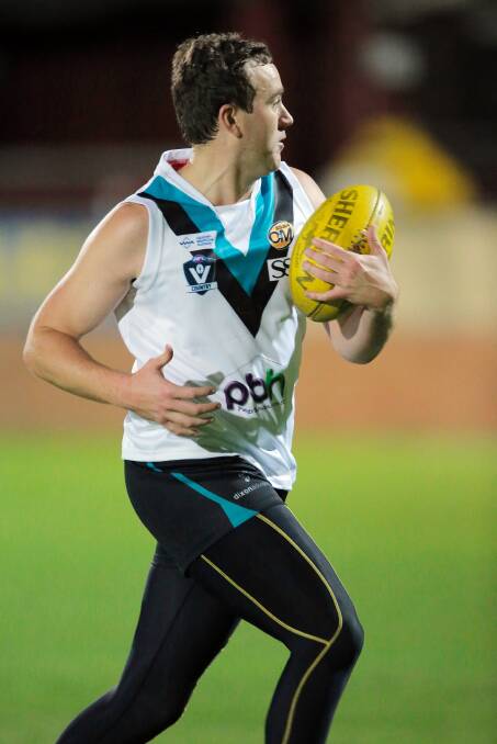 Andrew Dess training with Panthers.