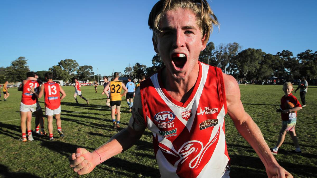 Sam Murray celebrates after winning this year's grand final. Picture: DYLAN ROBINSON