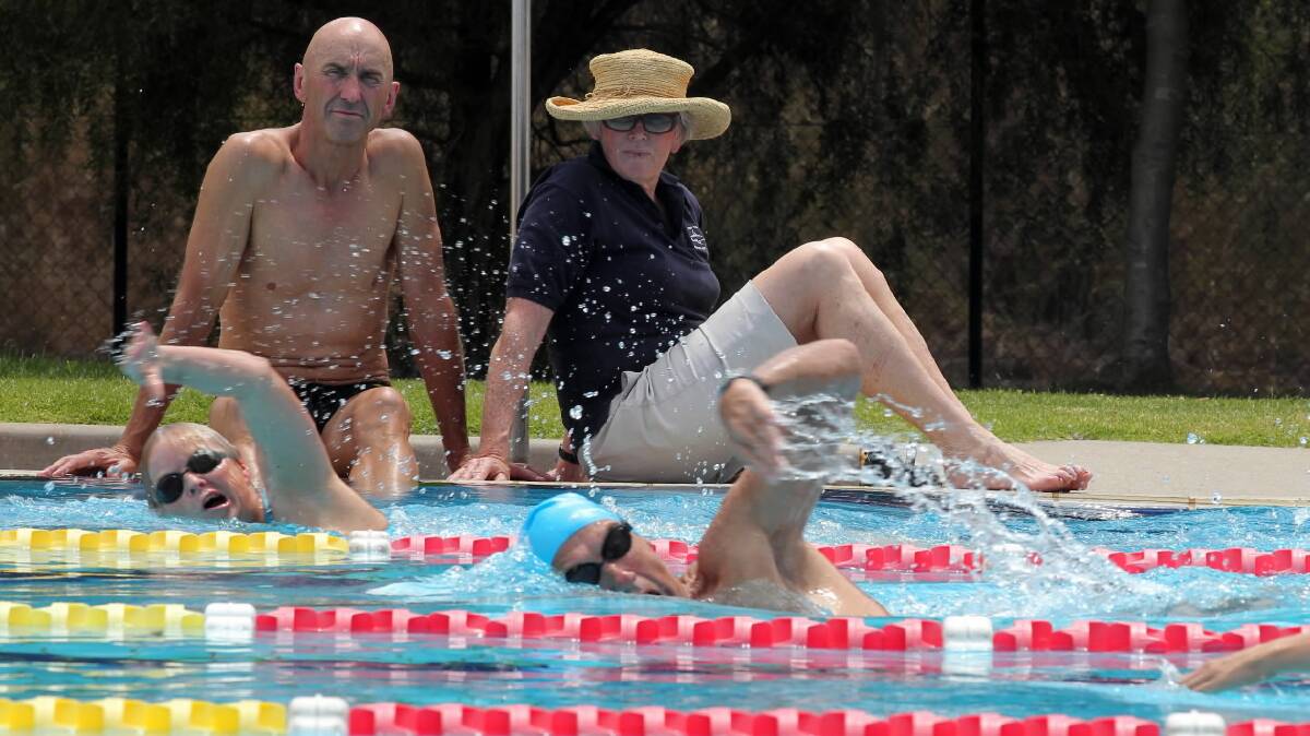 Craig Gogoll and Nan Brandt (both sitting) with swimmers Nat Ward and Don Taylor. They are part of a new committee - Fish Out Of Water - which is hoping to get the pool centre season extended. Picture: DAVID THORPE