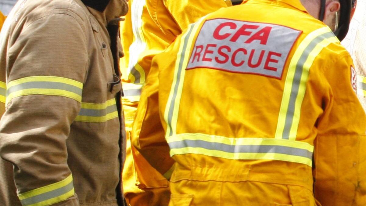 Firefighters deployed to Canada