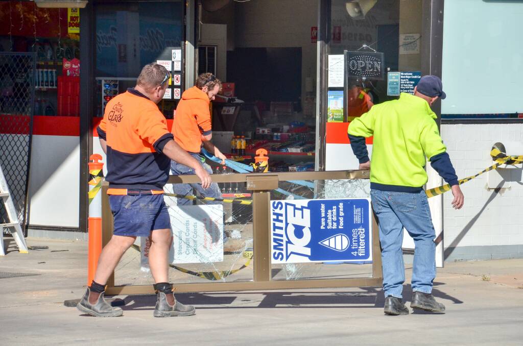 RAMMED: A damaged door at the entry to the Caltex on North Street in Albury. Glaziers had to be brought in to fix the damage to the business. Pictures: BLAIR THOMSON