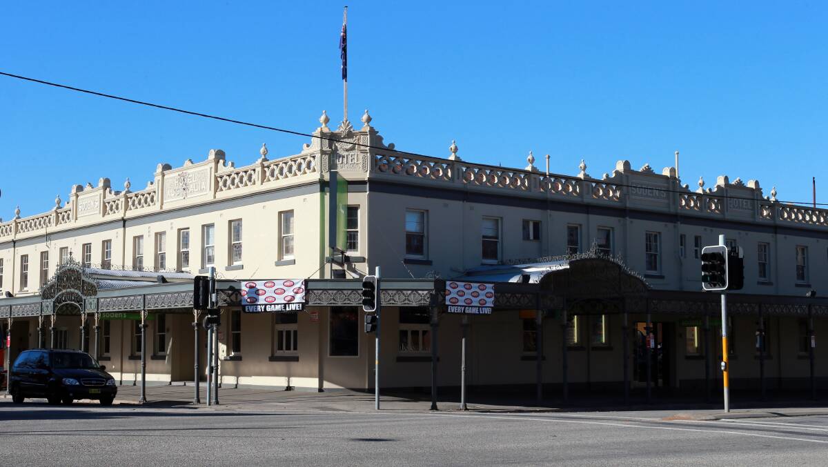Man smashed with mug at Sodens Hotel in footy club fight