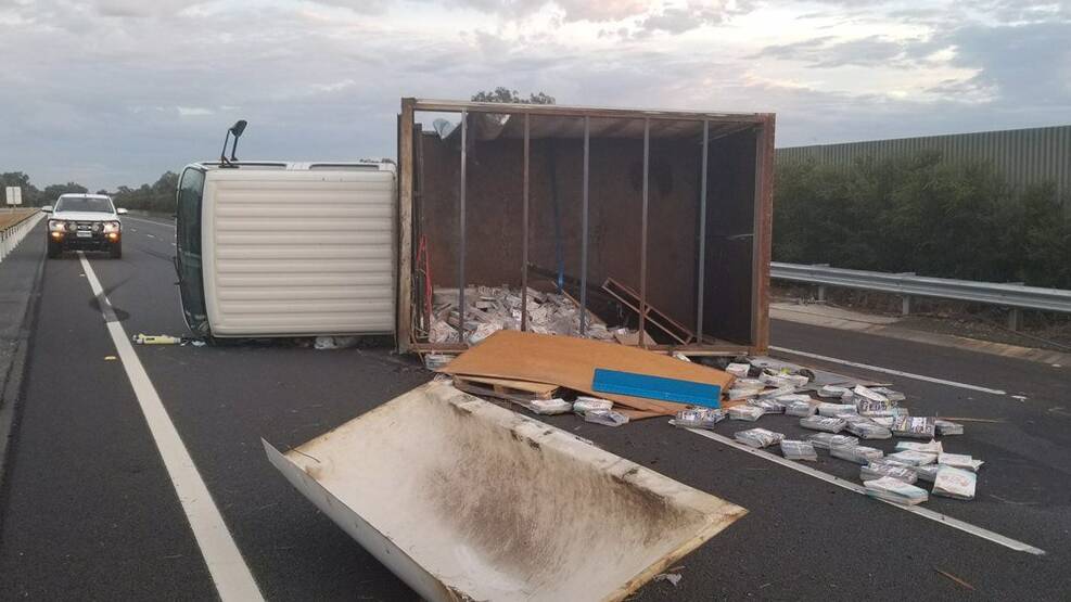 Truck rollover causes delays on the Hume Highway