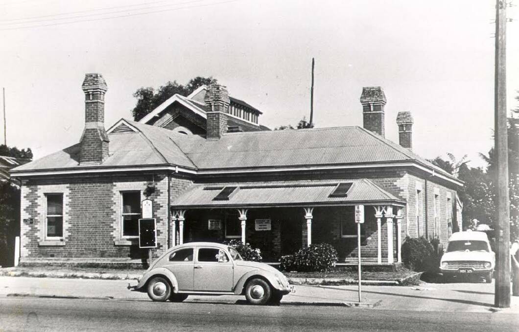 STATION HISTORY: Wodonga police station, High Street, in use until 1967. The station relocated to Elgin Street (next to Elgins Hotel).