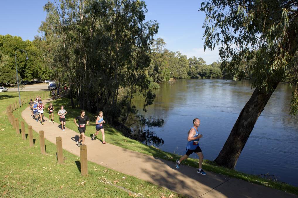 FUN IN THE SUN: March felt more summer than autumn for much of the month, with more days above 30 degrees than in February. But the weather bureau says cool mornings and milder days lie ahead. Picture: SIMON BAYLISS  