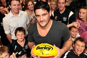 Brendan Fevola got his first look at Yarrawonga last night. PICTURE: Kylie Esler