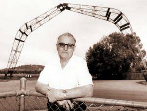 Ray Pollard at the entrance to the Wodonga showground in 1992 with the Pollard Arch, named in his father’s honour, behind him.