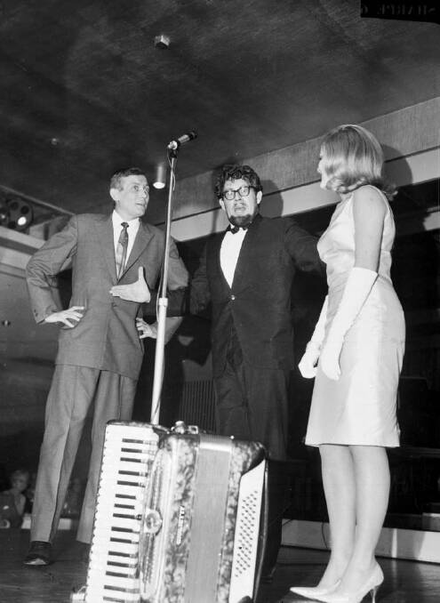 Russian poet, Ievgeny Ievtushenko, with Rolf Harris and Jan Rennison at the Chevron Hotel in 1966. Photo: R. Sharpe