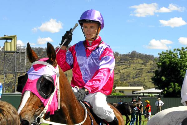 Jockey Brendan Ward will be hoping to guide Thrillionaire to Corowa Cup glory today. Picture: RAY HUNT
