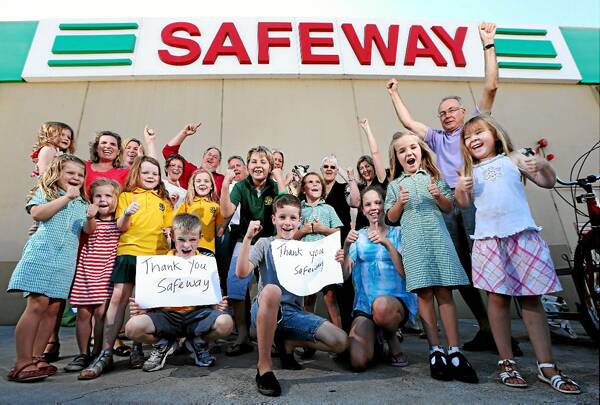 Wangaratta residents celebrated Safeway’s decision not to go ahead with a petrol station in Ryley Street. Picture: JOHN RUSSELL