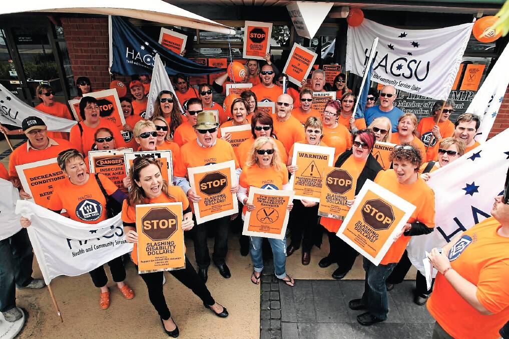 Unionists rally outside Bill Tilley’s office in Wodonga yesterday. Picture: MATTHEW SMITHWICK